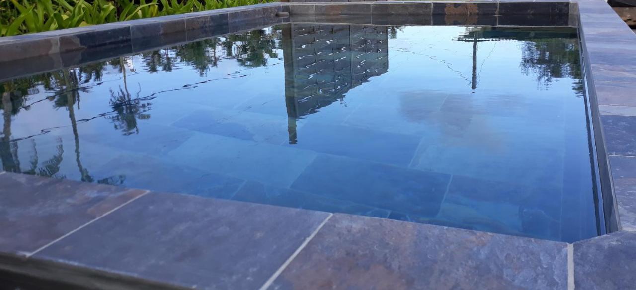 Mara'Ai Le Spot Tubuai Chambre Triple Taahueia Deluxe Sdb Privee Avec Piscine Mataura Esterno foto